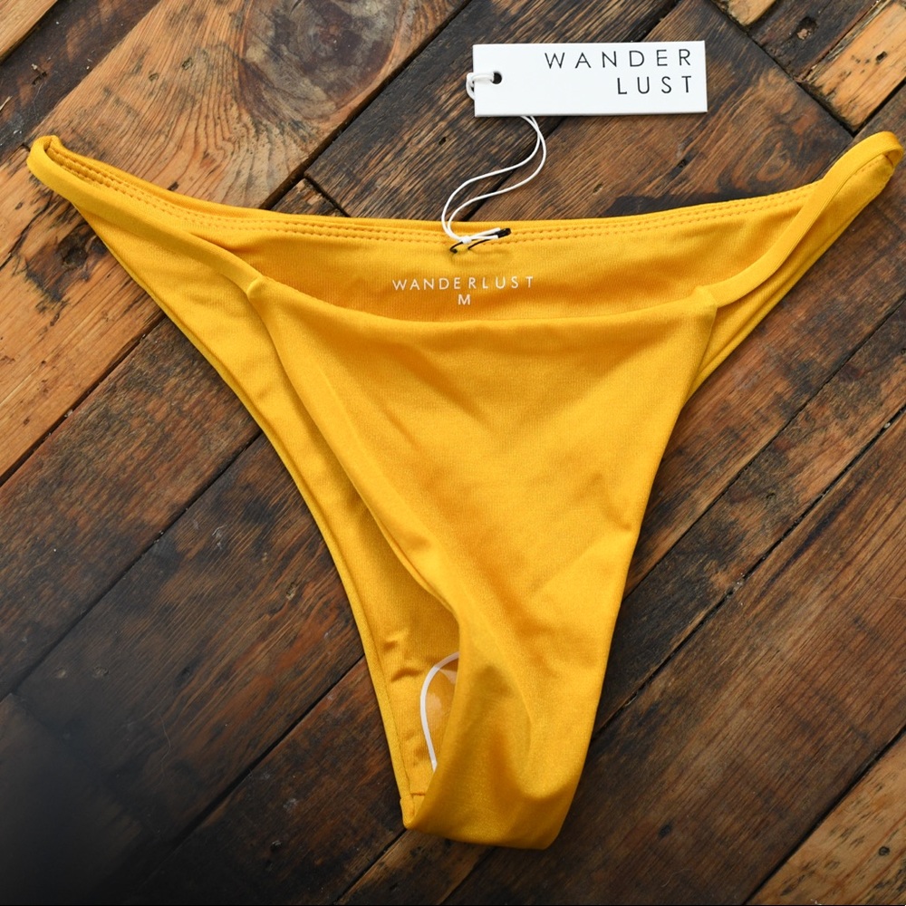 Wanderlust bottoms NWT